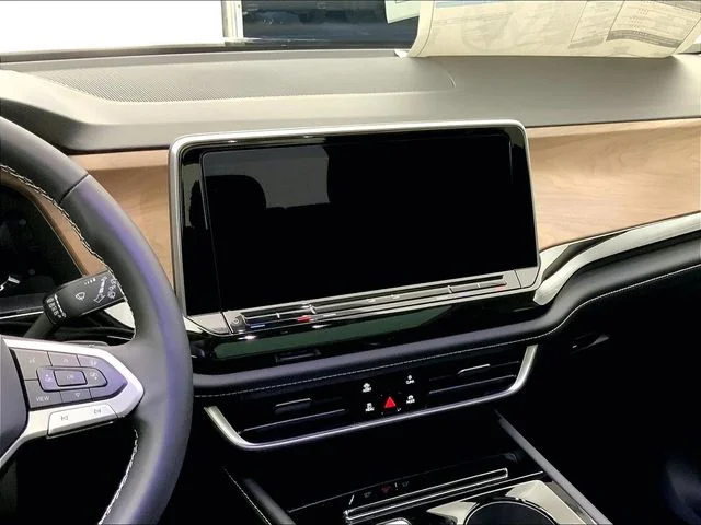 New 2026 Black Volkswagen SE w/Technology image 8