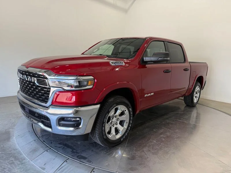 New 2026 Molten Red Pearl-Coat Exterior Paint RAM Big Horn/Lone Star image 3