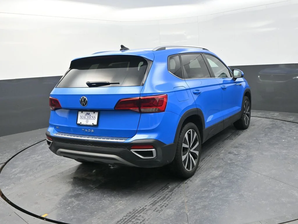 Used 2023 Blue Volkswagen 1.5T SE image 11