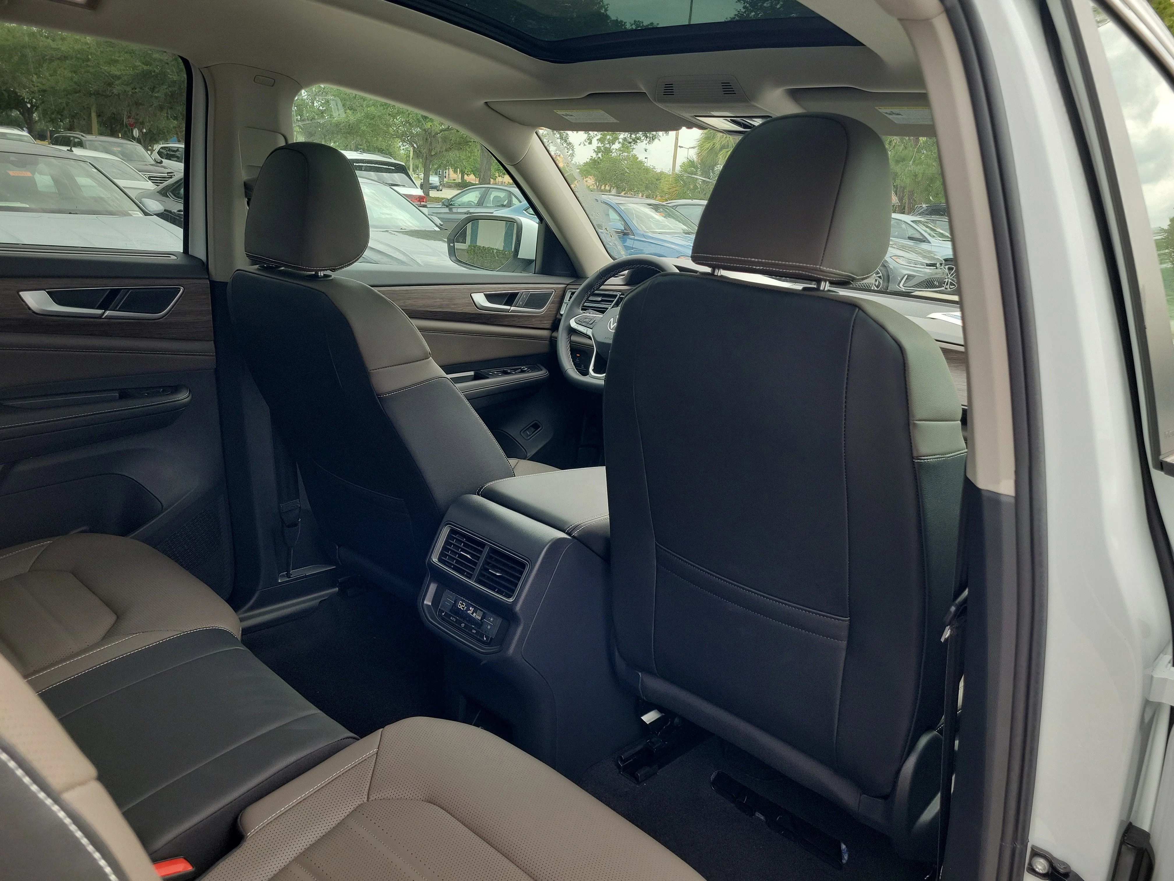 New 2026 White Volkswagen SEL image 10