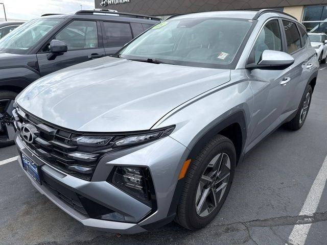 Used 2025 Shimmering Silver Hyundai SEL image 1