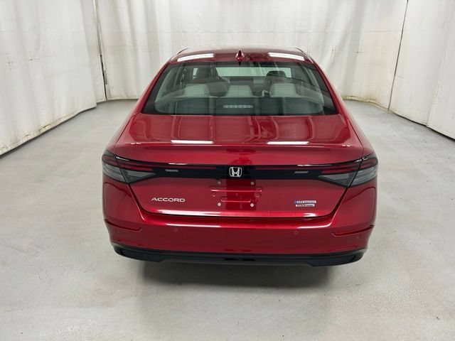 Used 2024 Red Honda Touring image 6