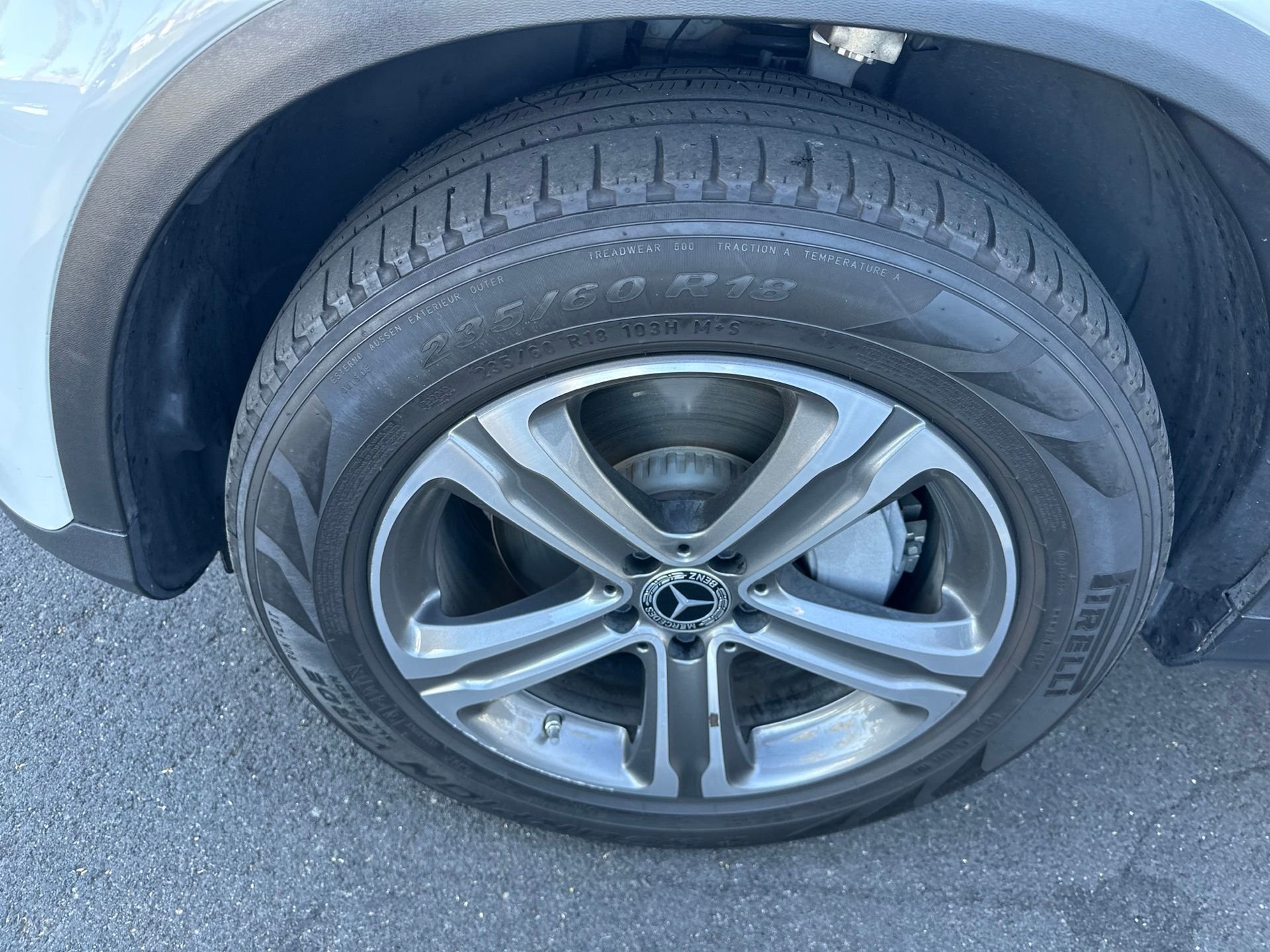Used 2022 White Mercedes-Benz GLC 300 image 3