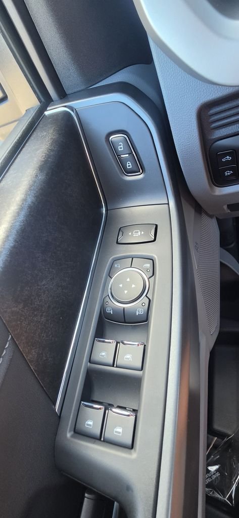 New 2026 Carbonized Gray Metallic Ford F-250® XLT image 12