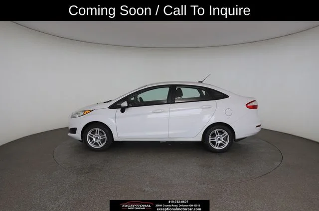 Used 2019 White Ford SE image 7