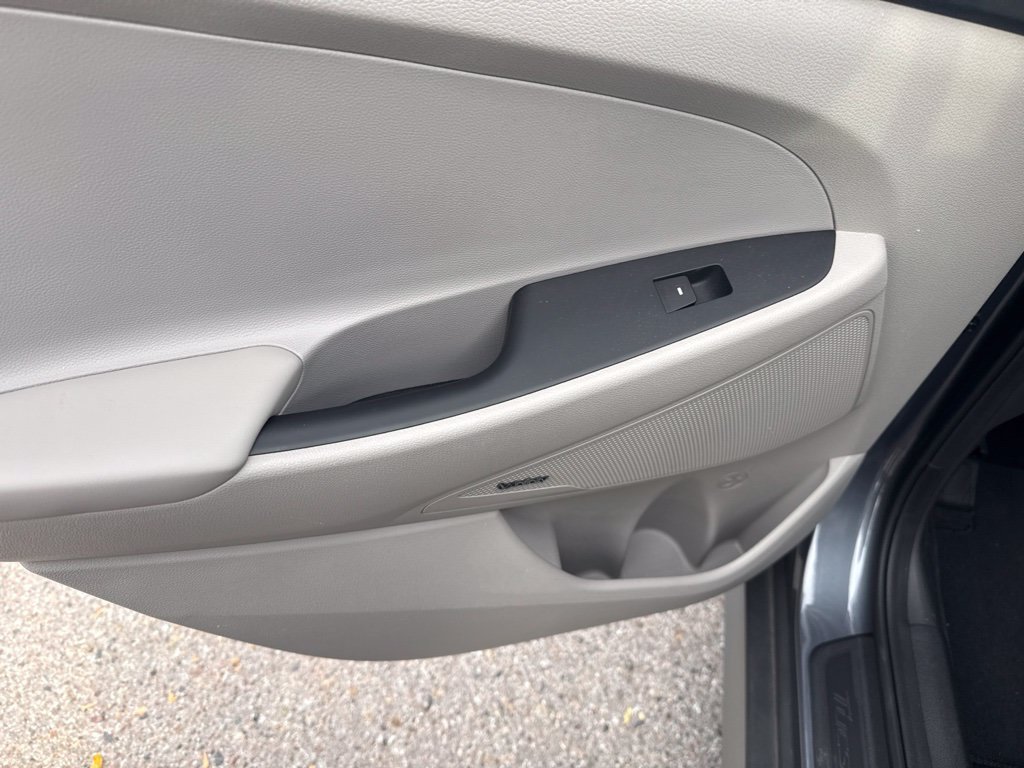 Used 2021 Gray Hyundai Sport image 12