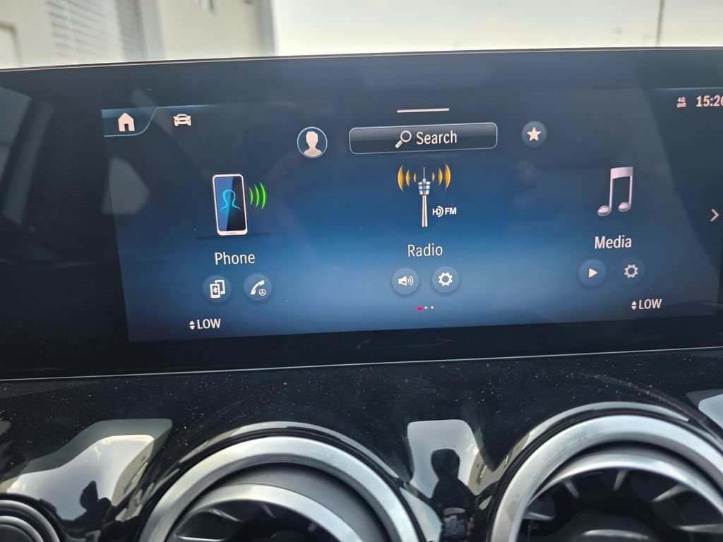 New 2026 Polar White Mercedes-Benz GLA 250 image 52