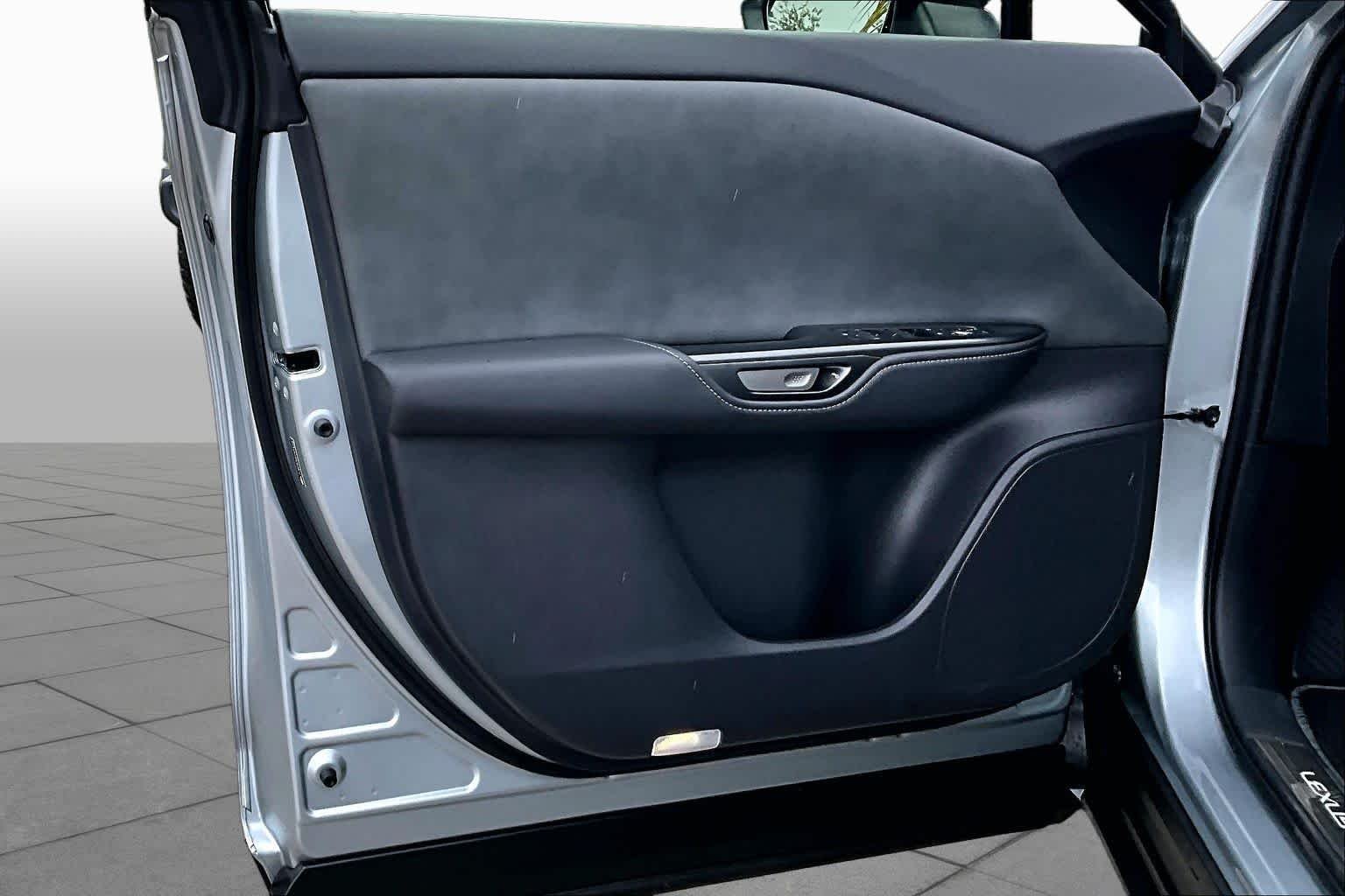 Used 2026 Iridium Lexus Premium image 25