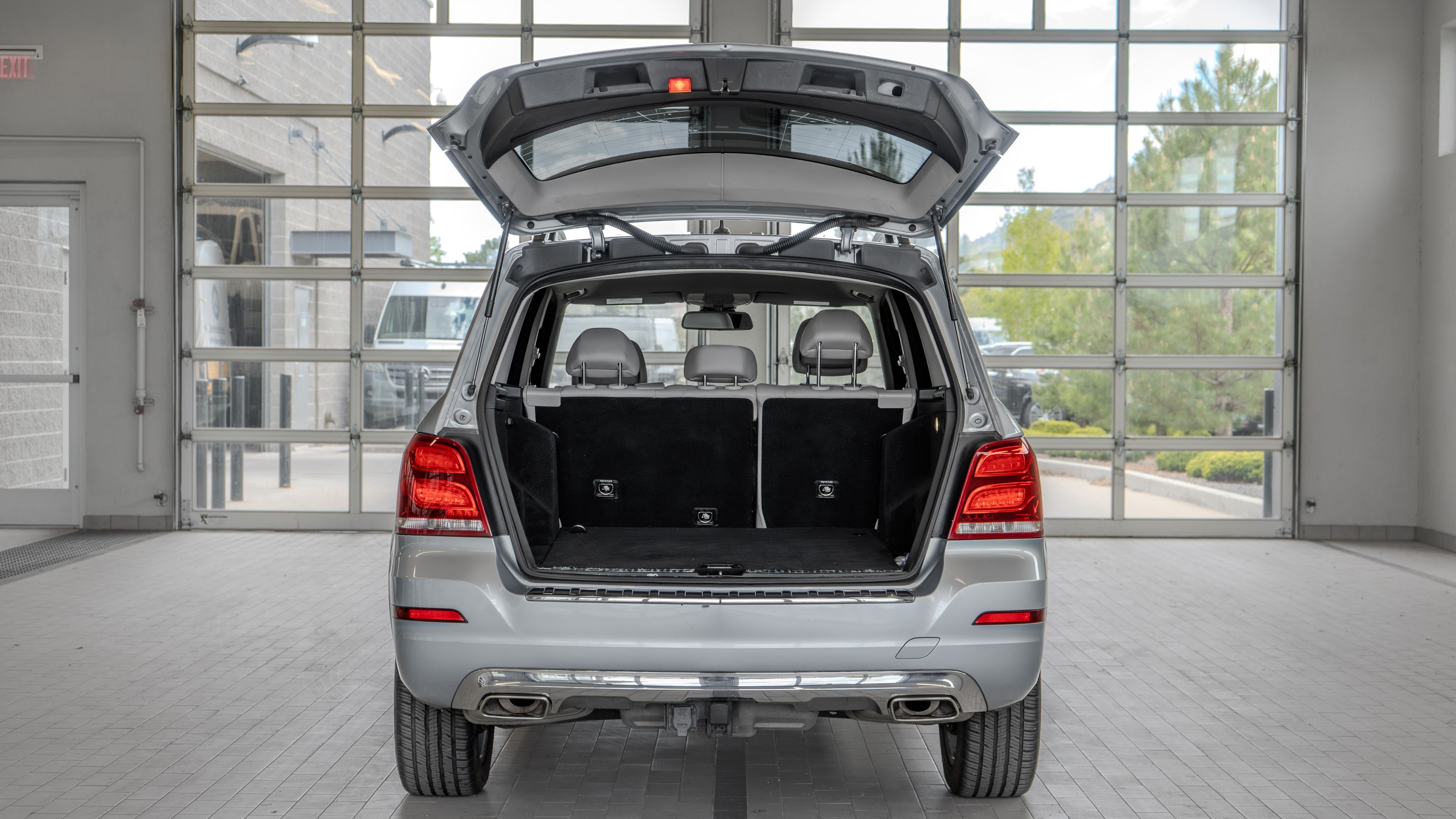Used 2015 Diamond Silver Mercedes-Benz GLK 250 image 16
