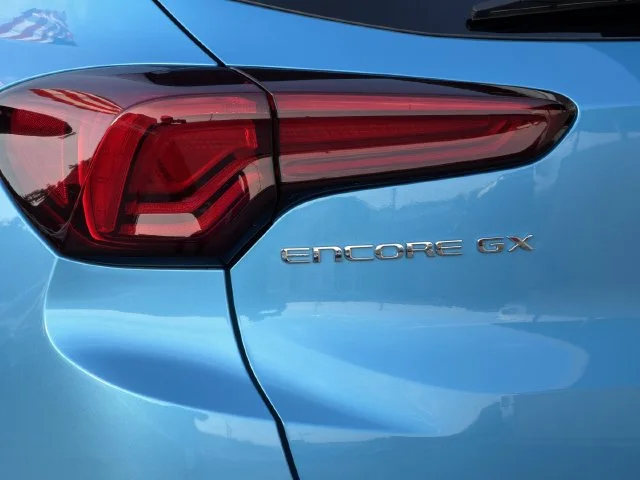 Used 2025 Aquamarine Blue Metallic Buick Sport Touring image 9