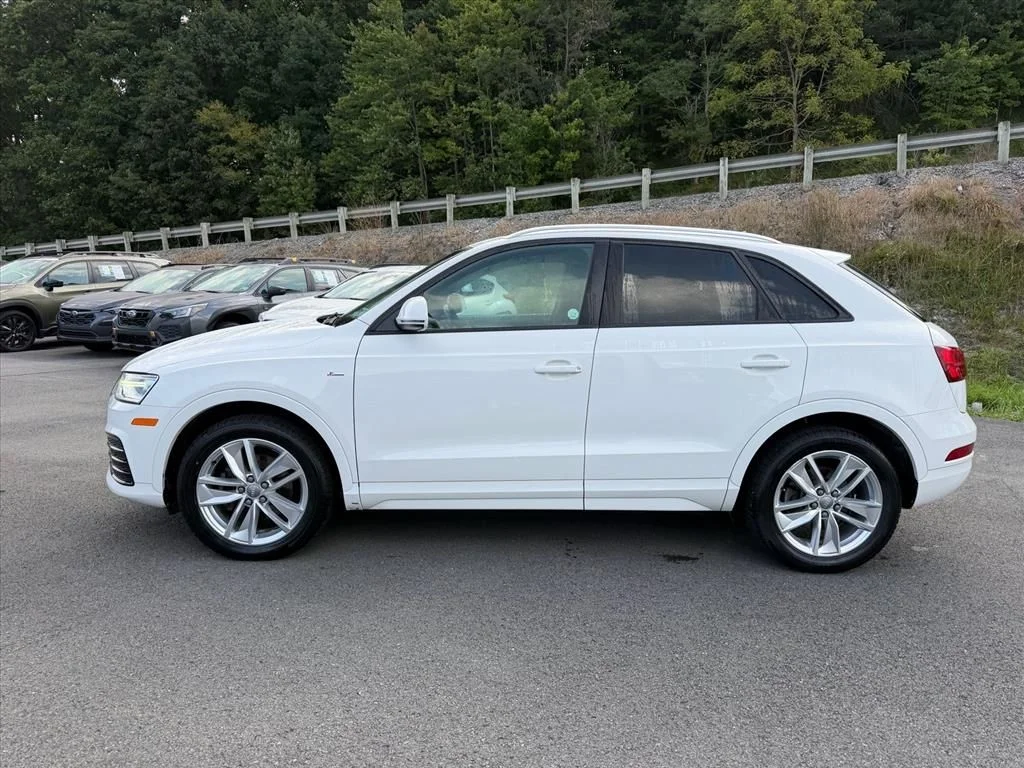 Used 2018  Audi 2.0T Premium image 3