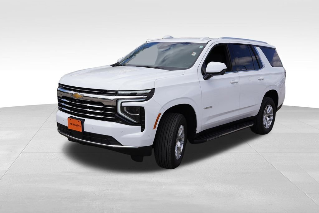 Used 2025 Summit White Chevrolet LT image 11