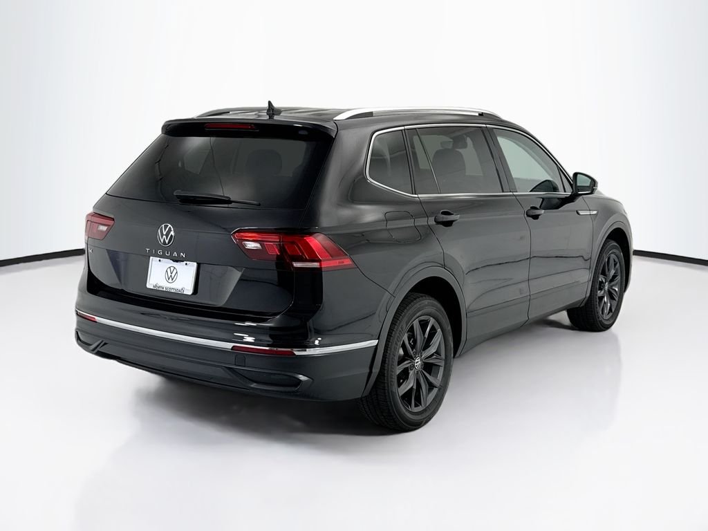 Certified Used 2023 Black Volkswagen 2.0T SE image 5