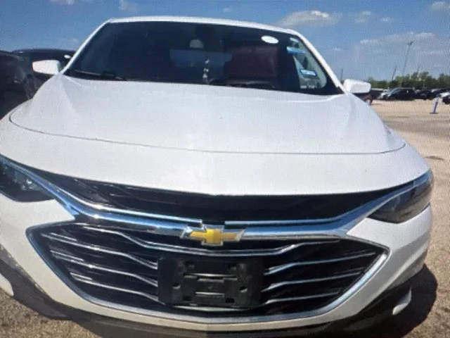 Used 2020 Summit White Chevrolet LT image 7