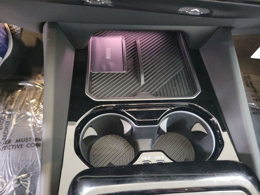 2026 BMW 5 Series 530i - Photo 18