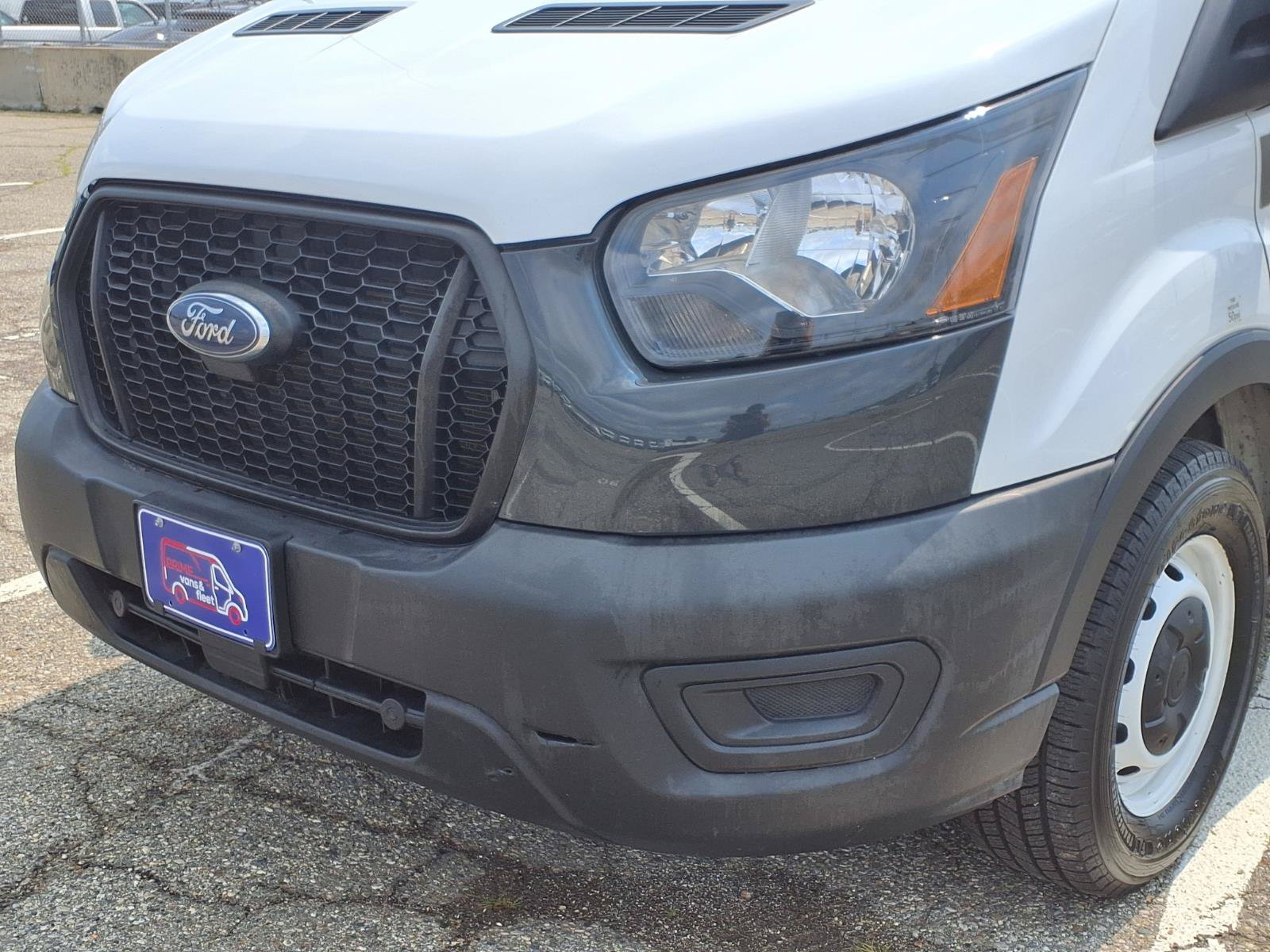 Certified Used 2023 Oxford White Ford Base image 34