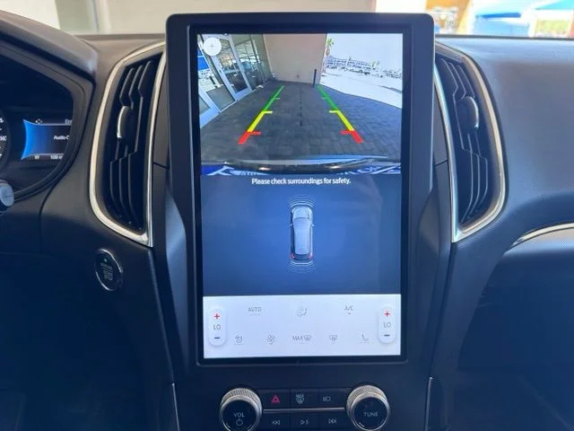 2022 Ford Edge Titanium - Photo 20