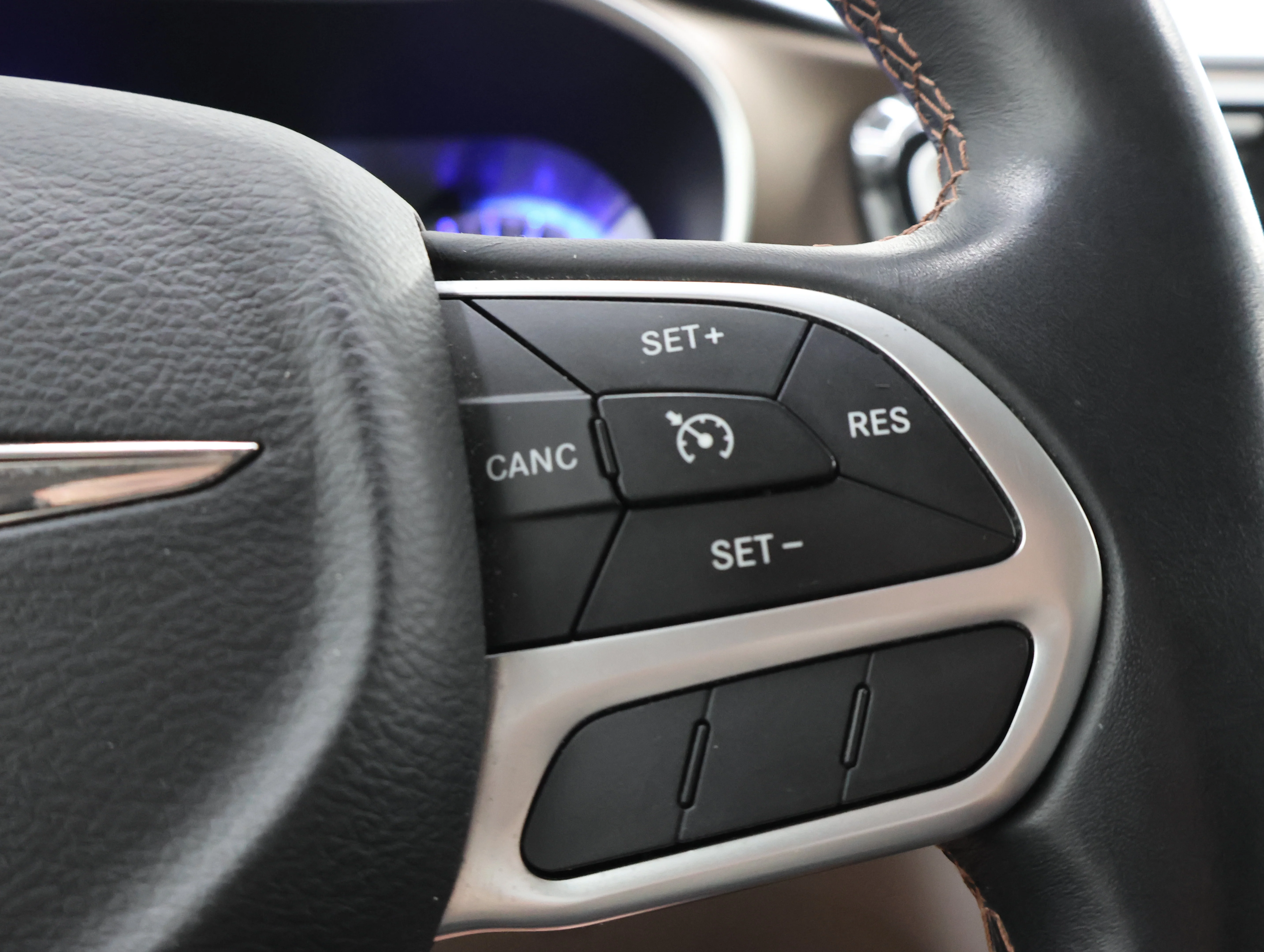 Used 2017 Jazz Blue Pearlcoat Chrysler Touring L image 15
