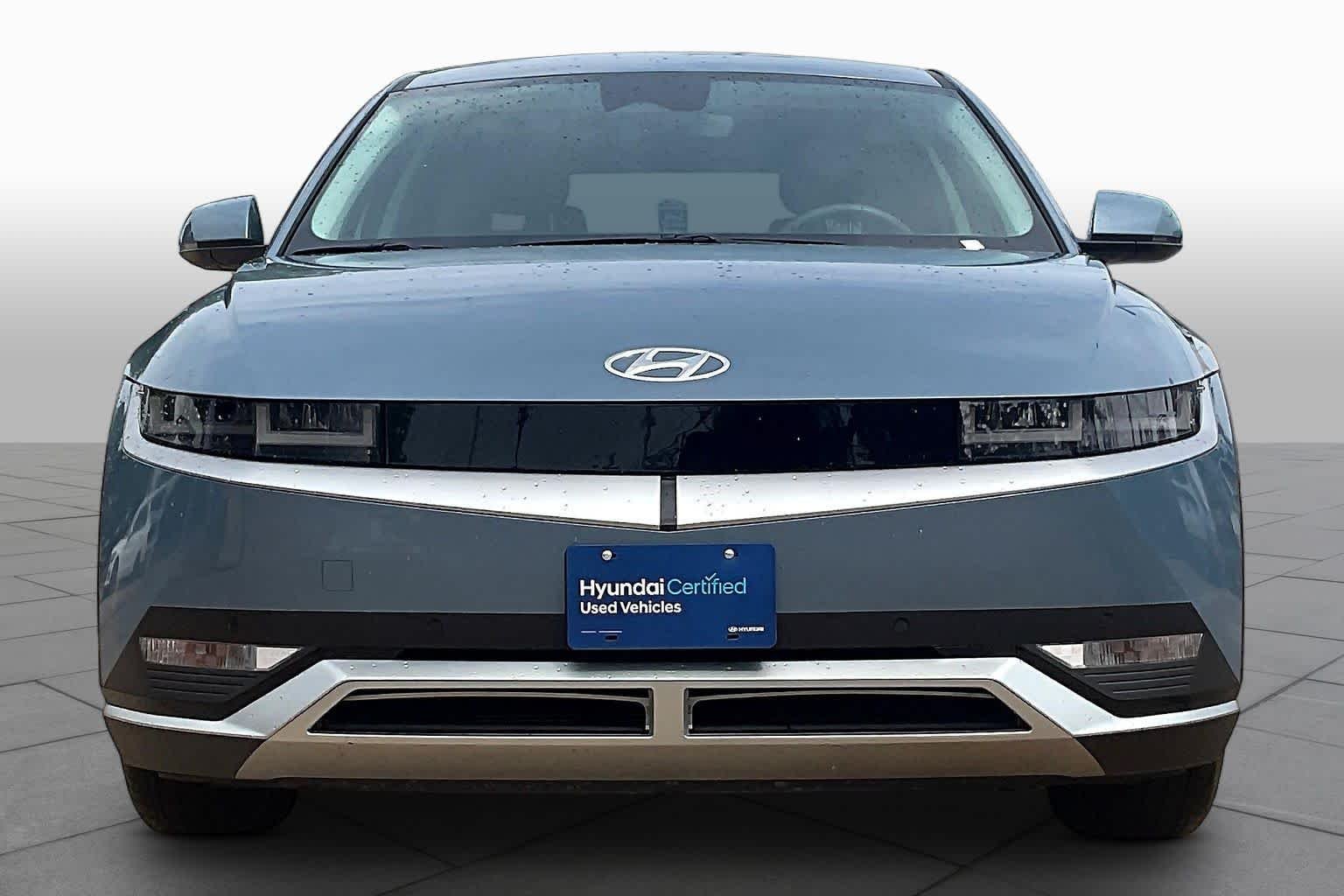 Used 2024 Lucid Blue Hyundai SEL image 3