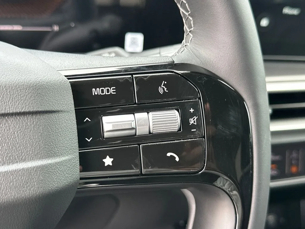 New 2026 Black Kia S image 26
