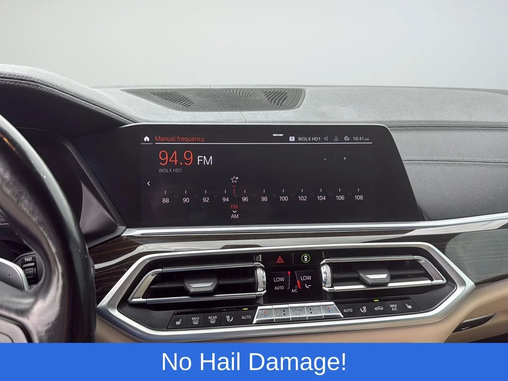 Used 2019 Black BMW xDrive40i image 12