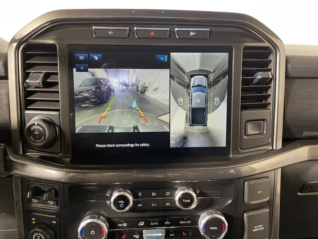 Used 2023 Agate Black Metallic Ford XLT image 17