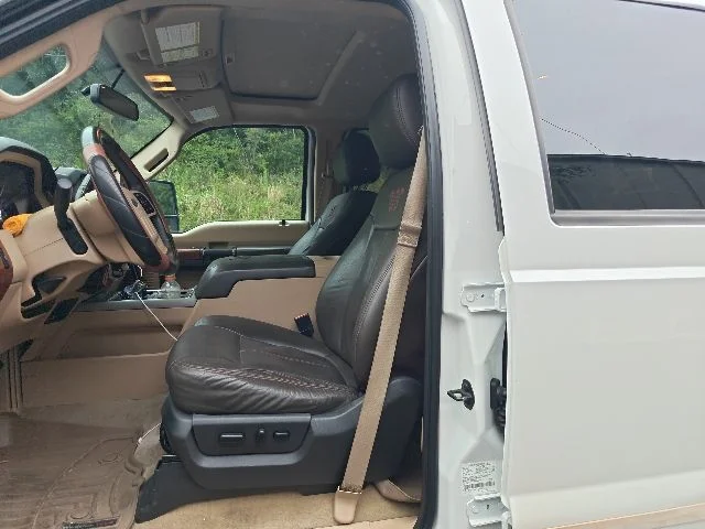 Used 2016 White Ford King Ranch image 9
