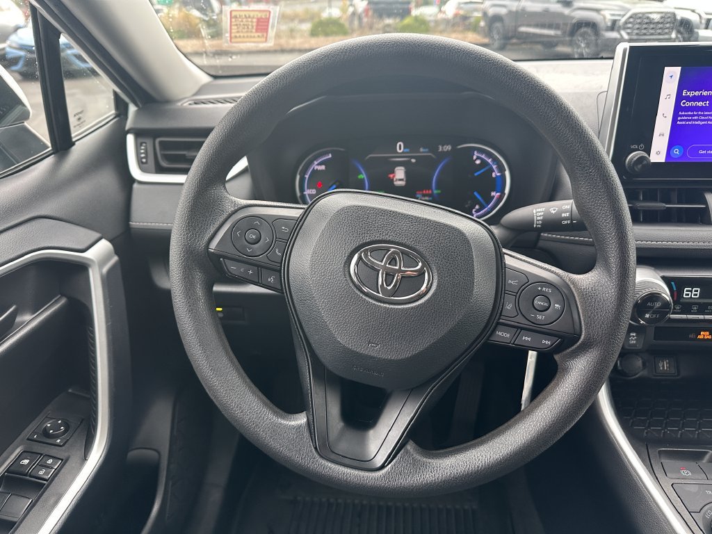 Used 2024 White Toyota LE image 19