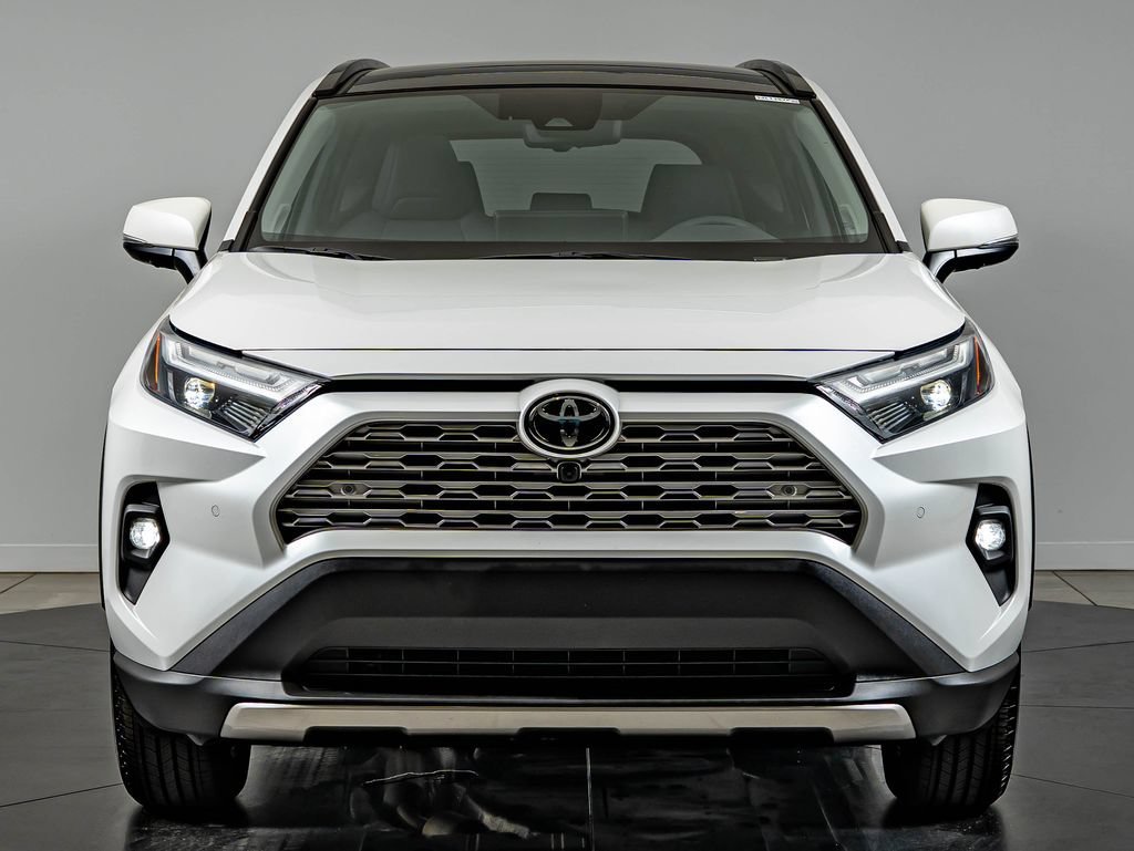 Used 2025 Pearl Toyota Limited image 2