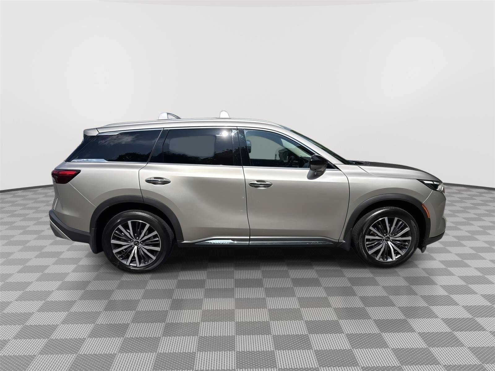 Used 2025 Warm Titanium INFINITI SENSORY image 5