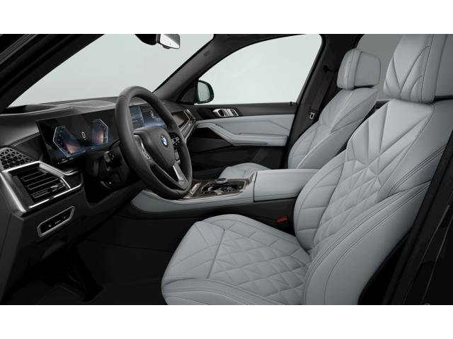 New 2026 Black Sapphire Metallic BMW X5 40i image 6