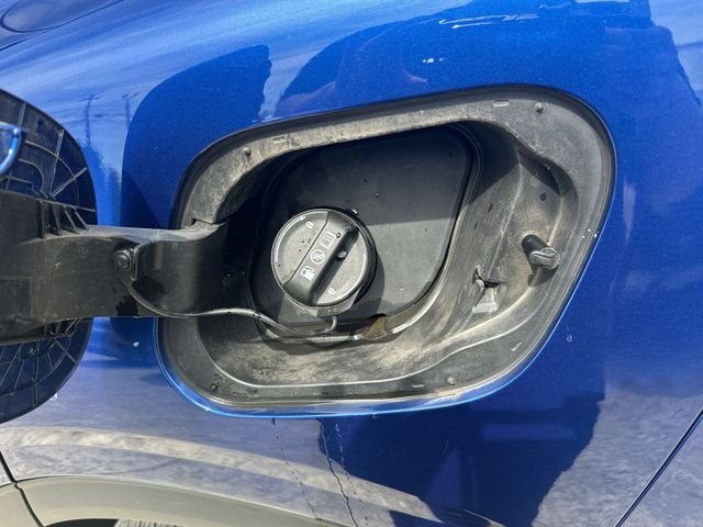 Used 2023 Blue Kia X-Line image 46