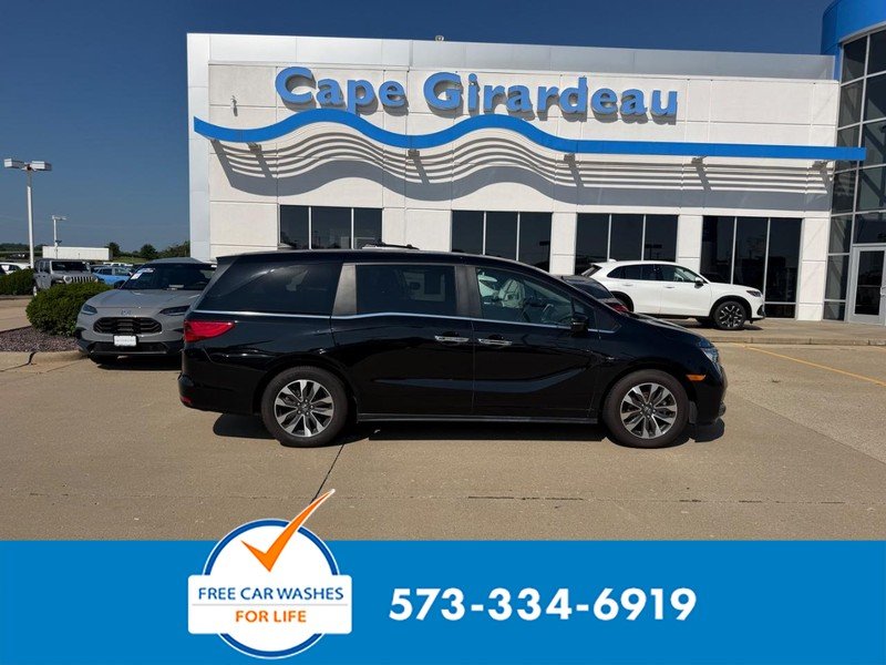 Certified Used 2024 Crystal Black Pearl Honda EX-L image 1