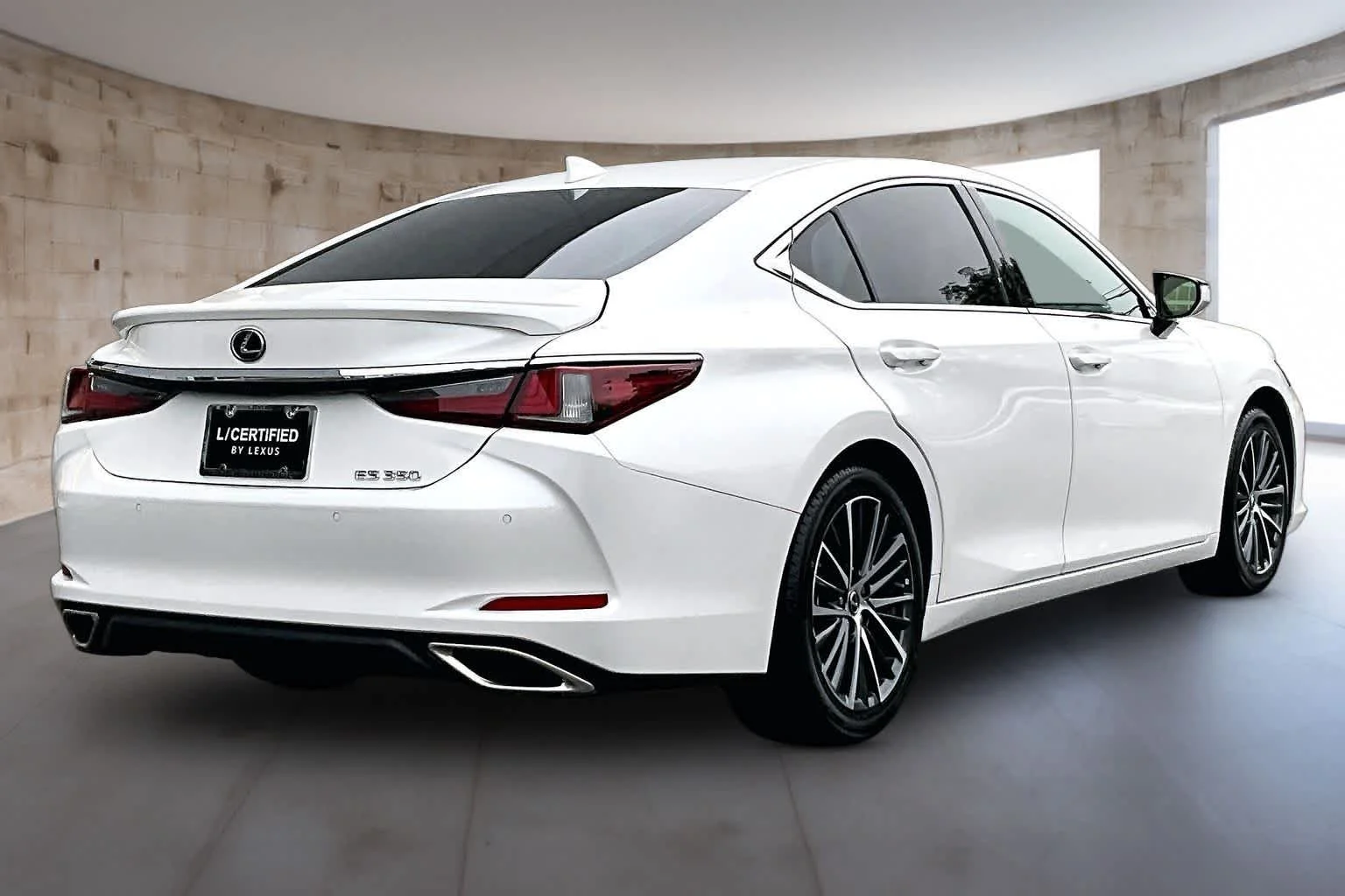 Certified Used 2022 EMINENT WHITE PEARL Lexus  image 5