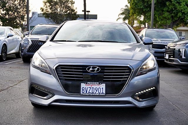 Used 2016 Gray Hyundai Limited image 4