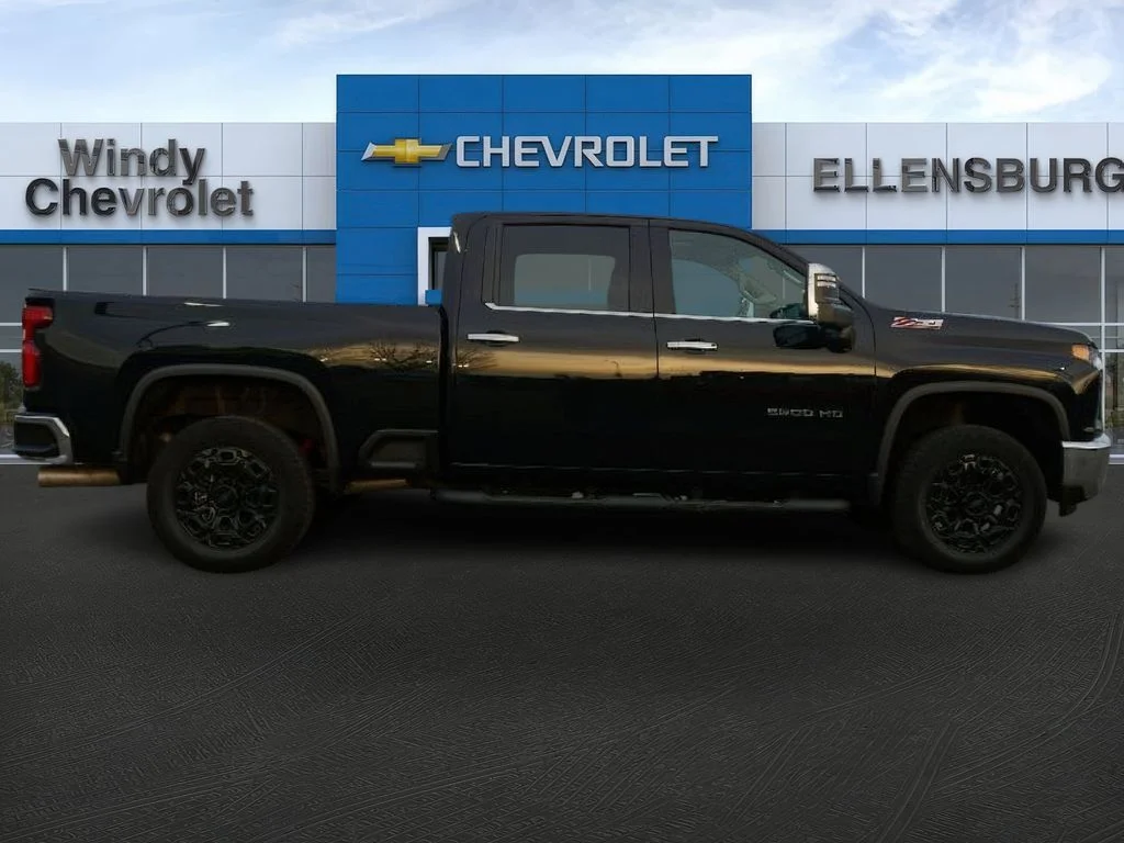 2023 Chevrolet Silverado 2500HD LTZ - Photo 8