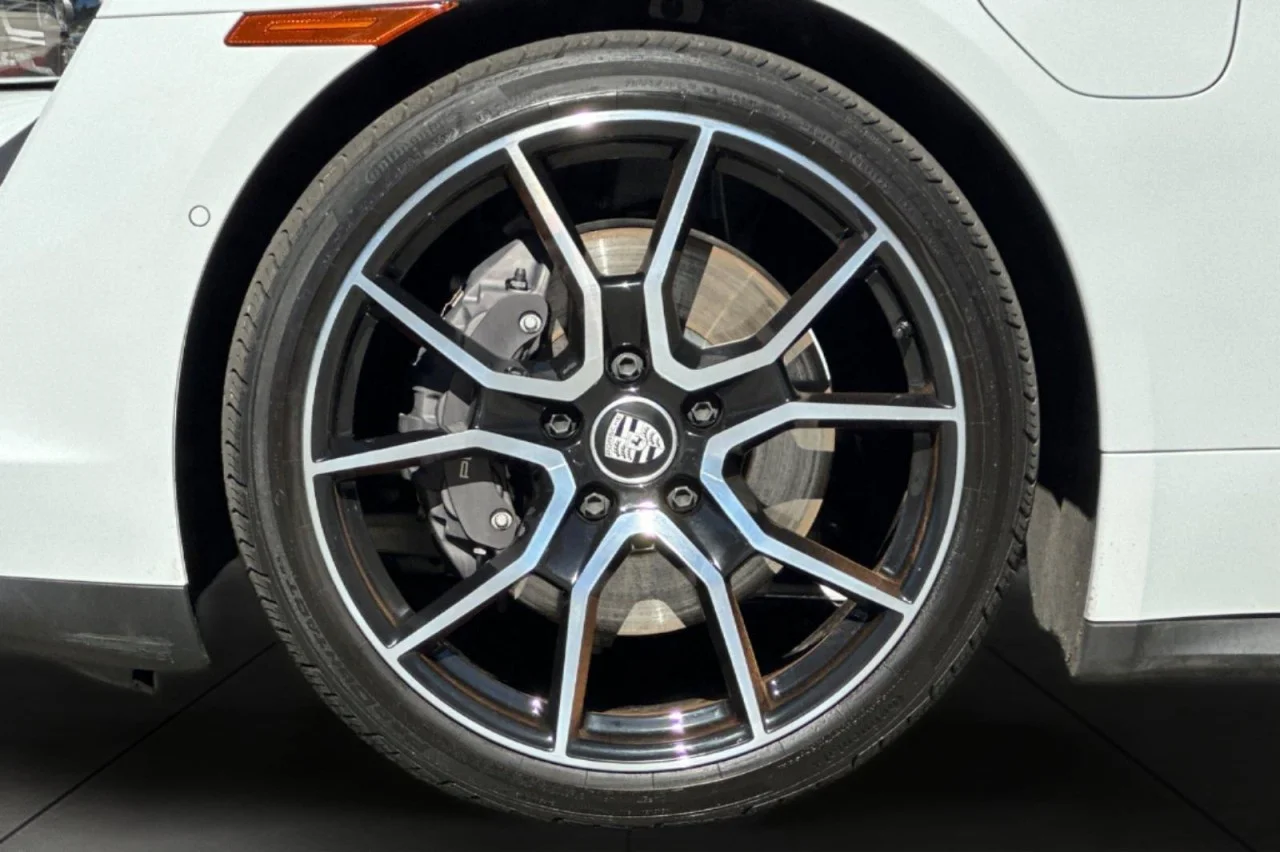 Used 2023 White Porsche Base image 25
