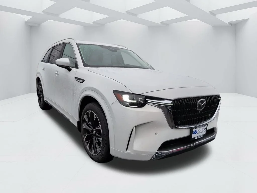 New 2026 White Mazda 3.3 Turbo S Premium Plus image 3