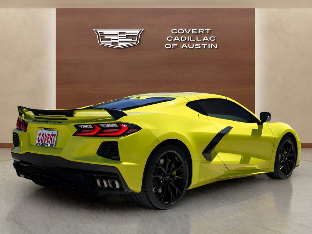 Used 2023 ACCELERATE YELLOW METALLIC Chevrolet 2LT image 4