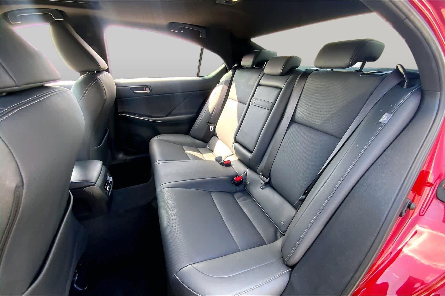 Used 2023 Matador Red Mica Lexus  image 20