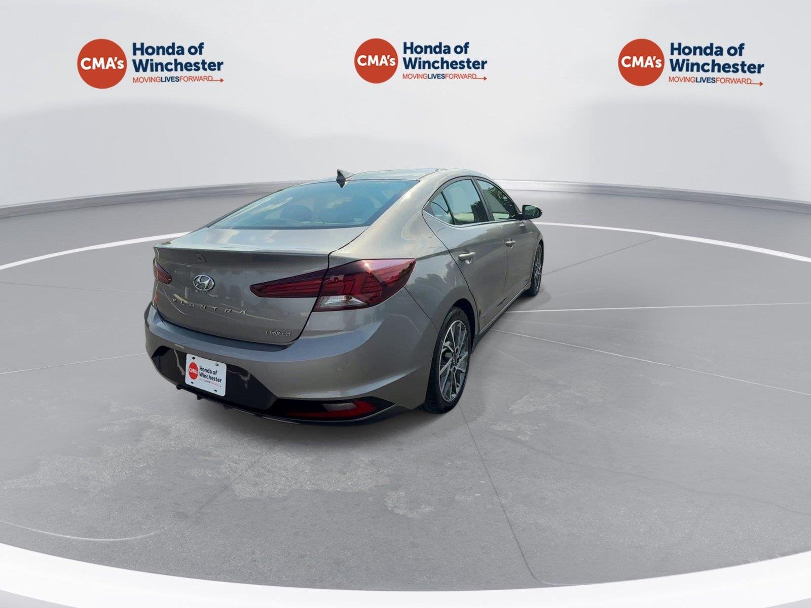 Used 2020 Fluid Metal Hyundai Limited image 7