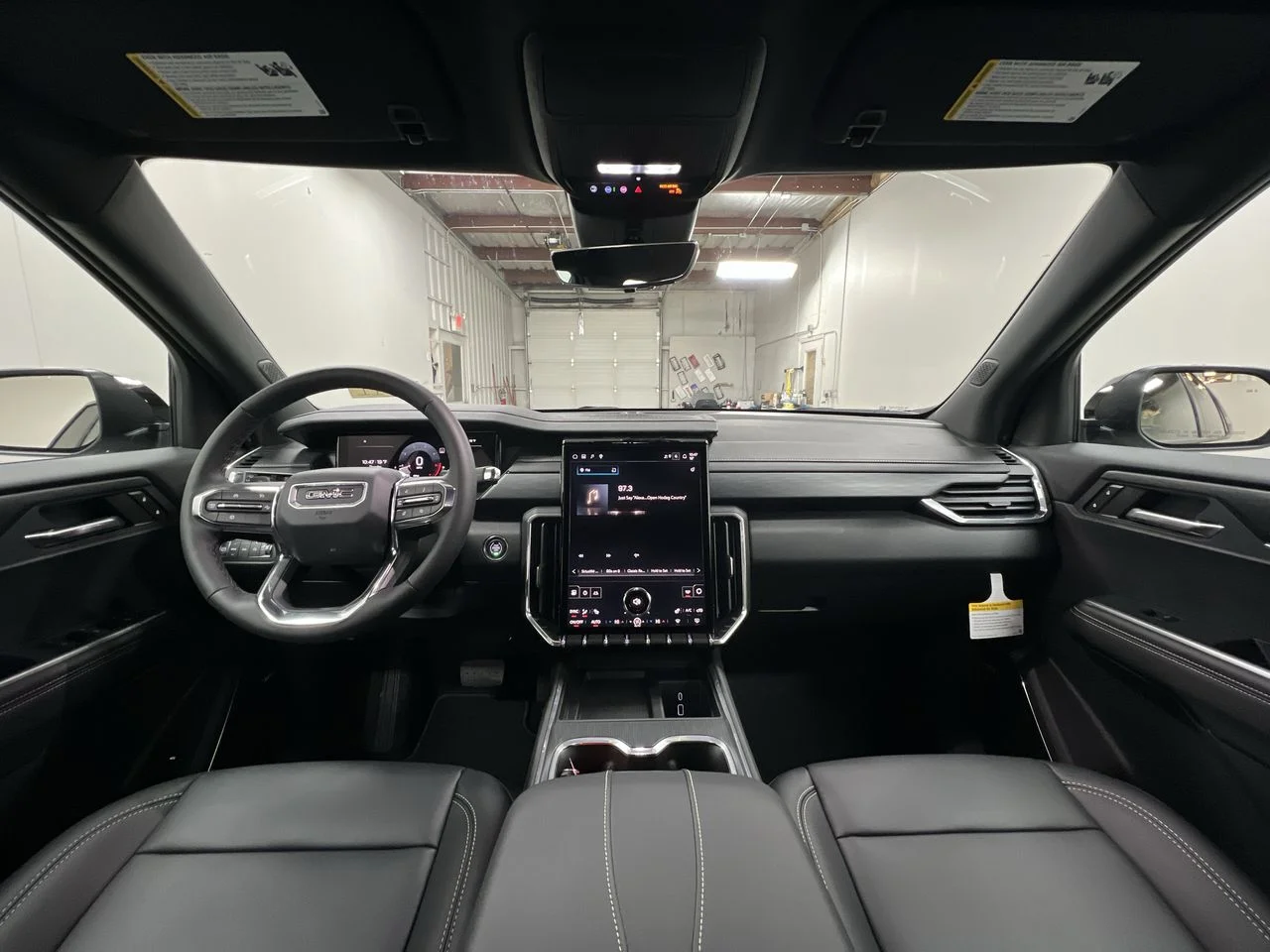 New 2026 Sterling Metallic GMC Elevation image 79