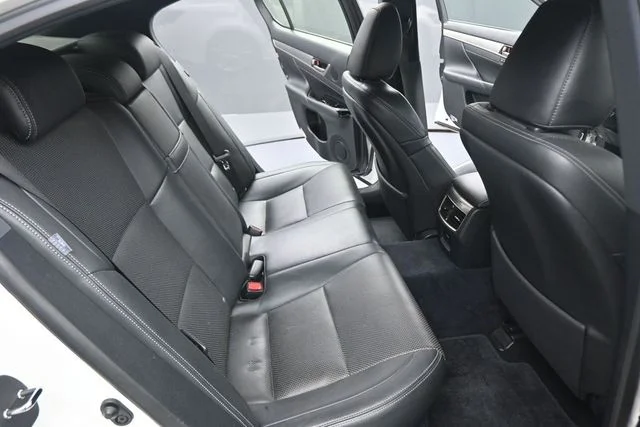 Used 2013 White Lexus 350 image 16