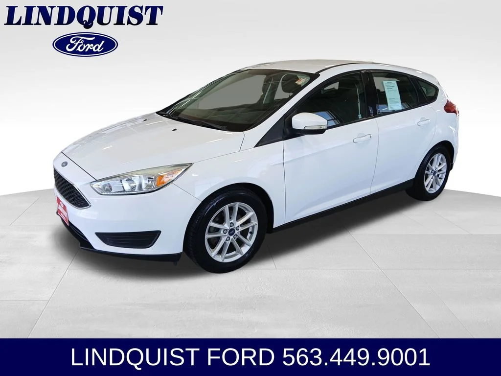 2015 Ford Focus 5 Door Hatch SE's photo