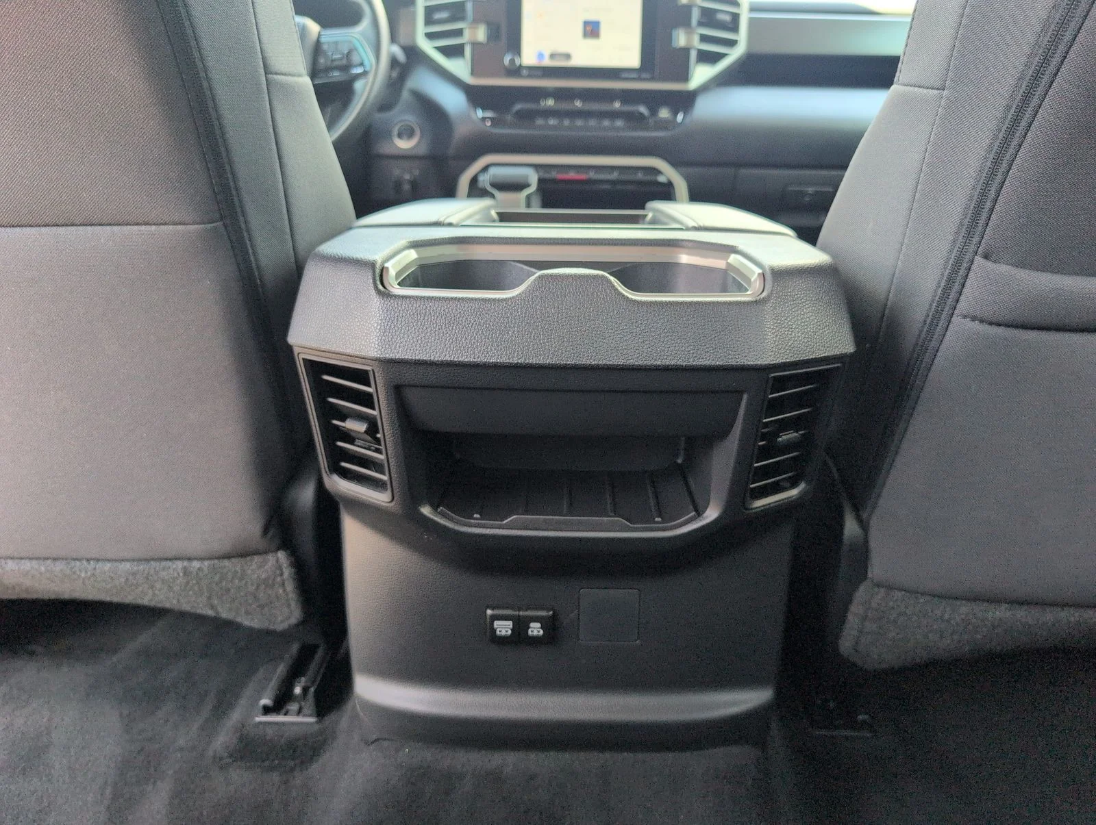 2024 Toyota Tundra SR5 - Photo 31