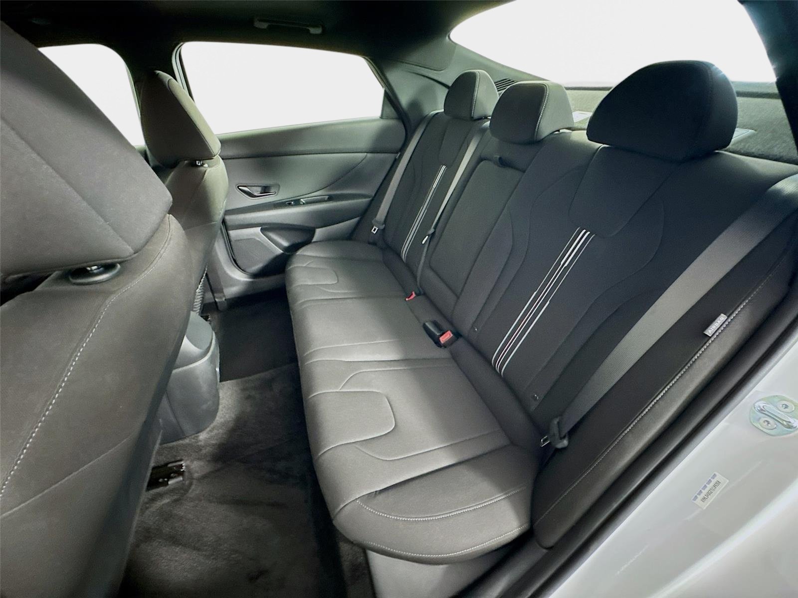 Used 2026 Serenity White Pearl Hyundai SEL Sport image 22