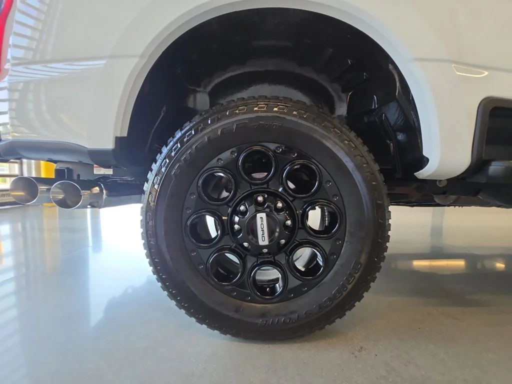 Used 2024 White Ford Lariat image 28