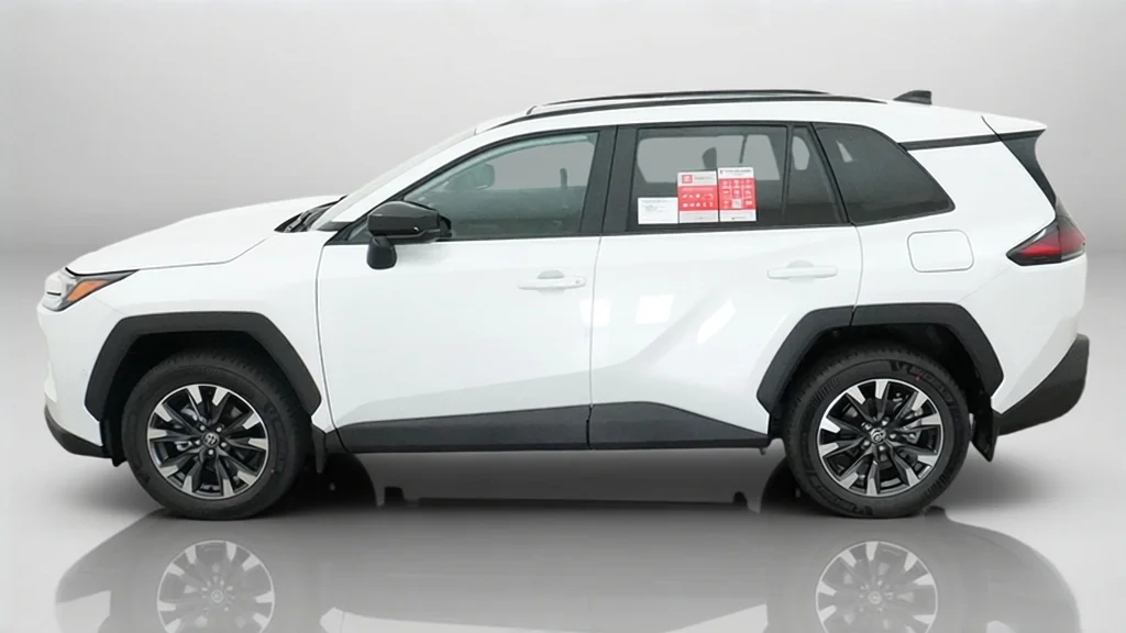 New 2026 Wind Chill Pearl Toyota Limited image 2