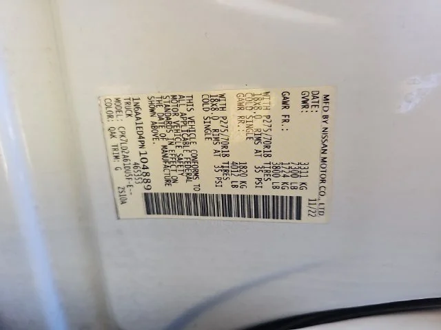 Used 2023 White Nissan PRO-4X image 33