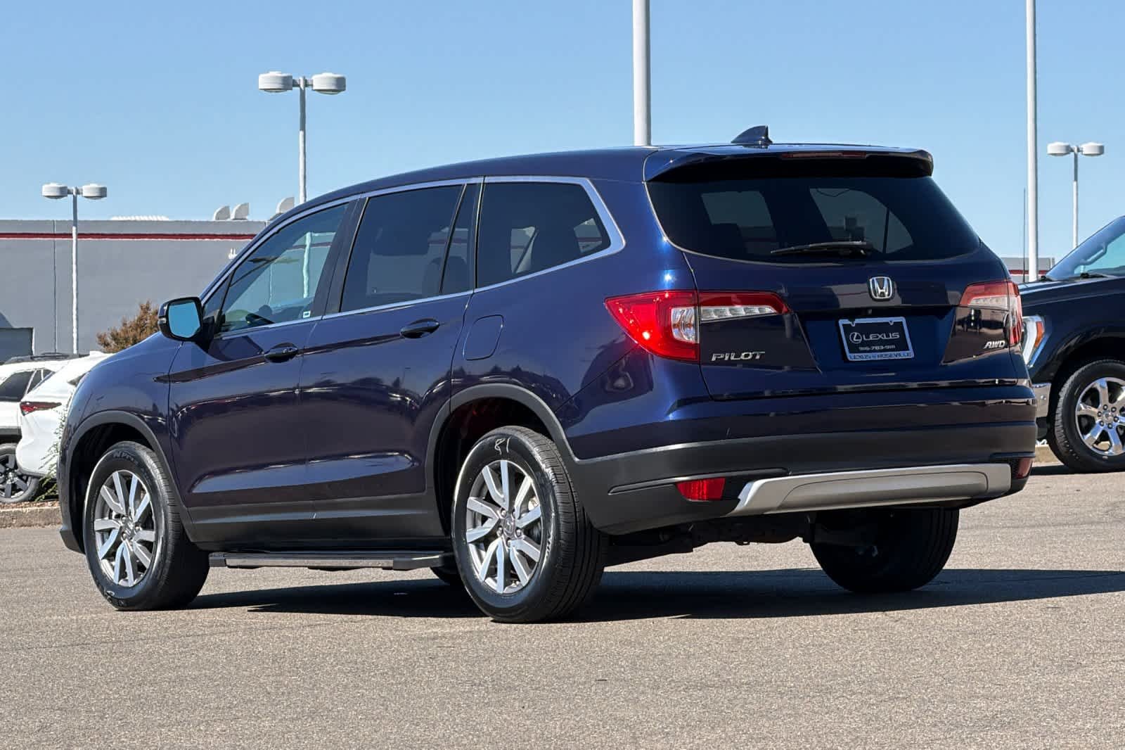 Used 2019 Obsidian Blue Pearl Honda EX-L image 7